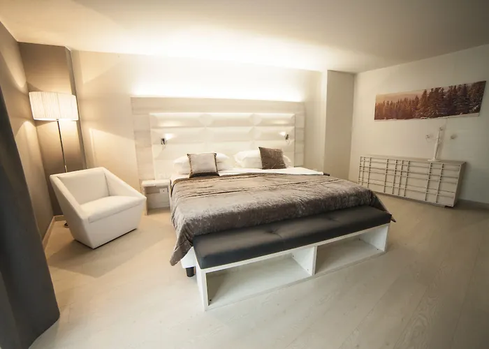 National Park Hotel & Spa